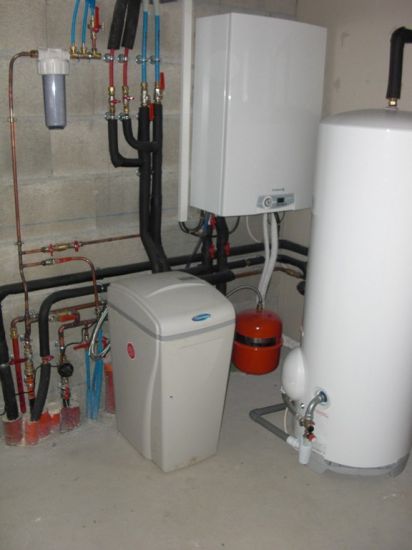 Installation de pompes à chaleur air-eau pour la rénovation énergétique à Bourgoin-Jallieu